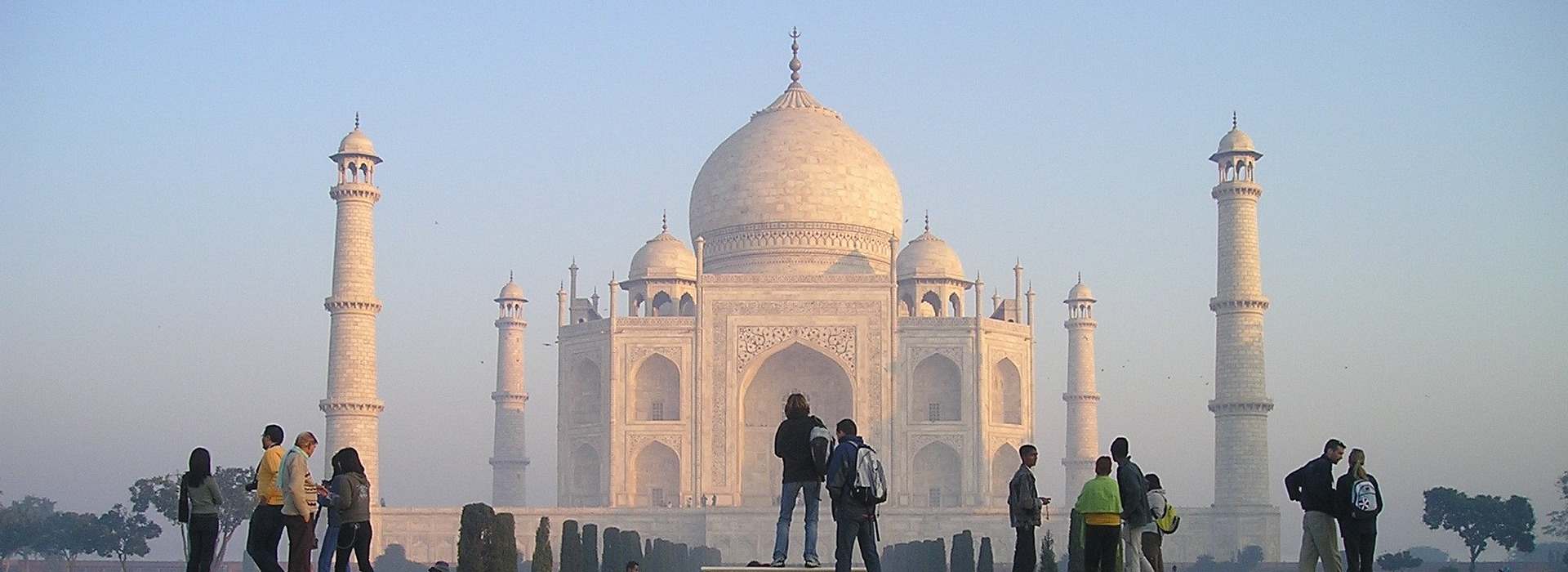 From Delhi: Taj Mahal Sunrise & Agra Tour – By Car