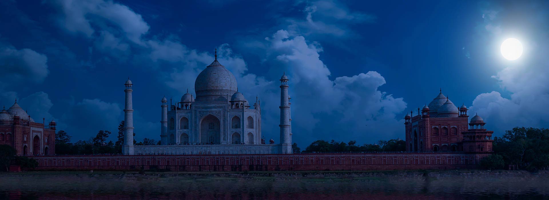 Taj Mahal and Agra Overnight Tour – By Car